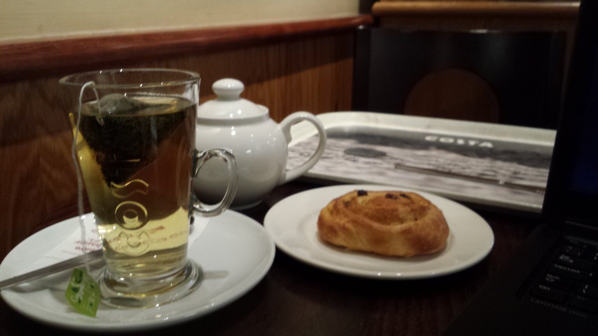 Another10things's tweet photo. Annual leave is starting well #whatchild? https://t.co/PSGvWa2vN2