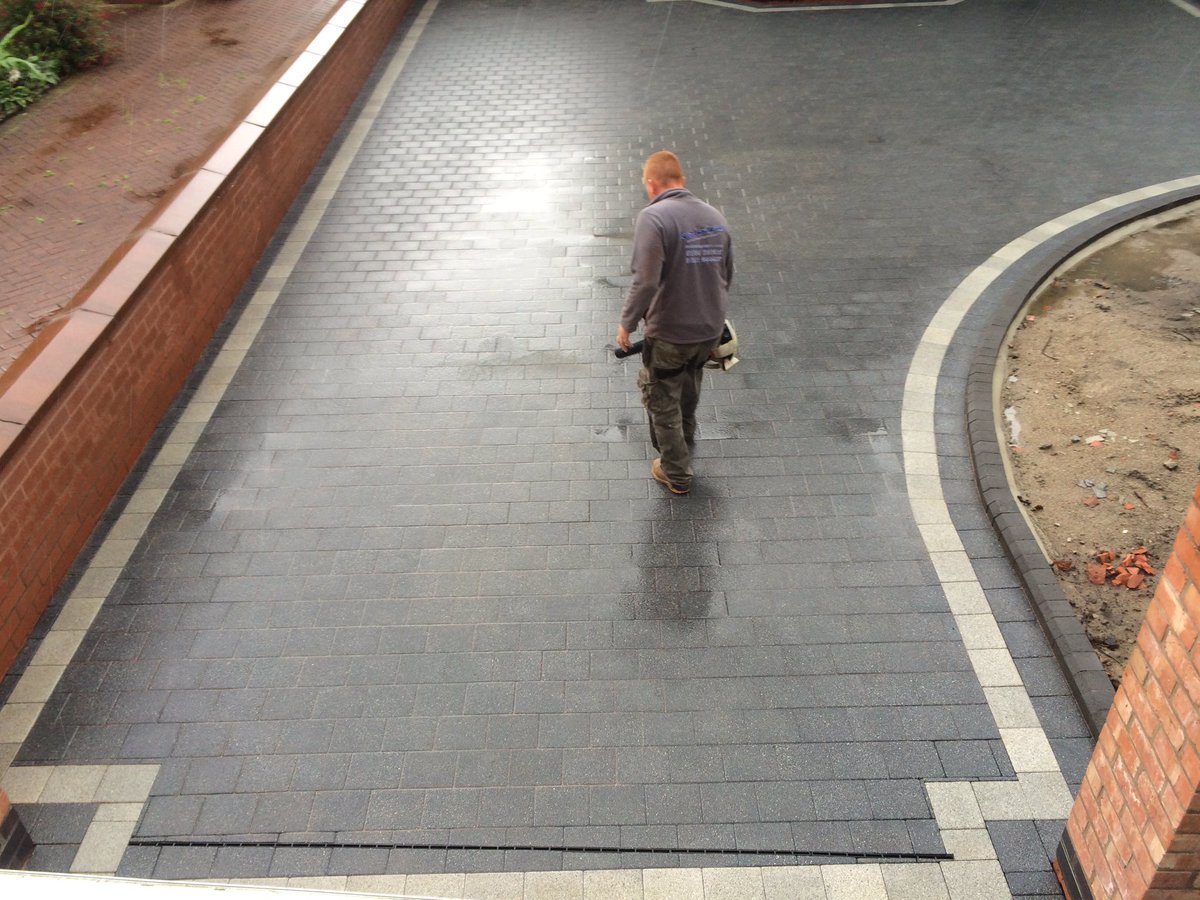 scottlandscapes's tweet photo. #southport #landscape #blockpaving https://t.co/torOHyFvSZ