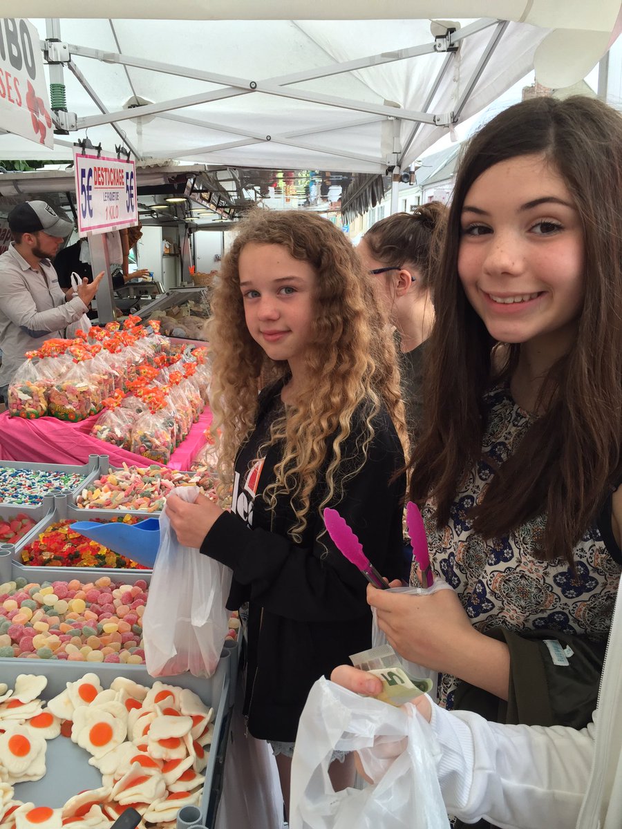 caerleontrip's tweet image. 