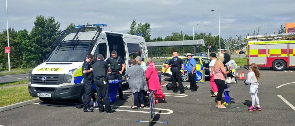 KentSpecials's tweet image. #SCThanet in full swing @WestwoodCross #saferthanet event come and say hello.. :)