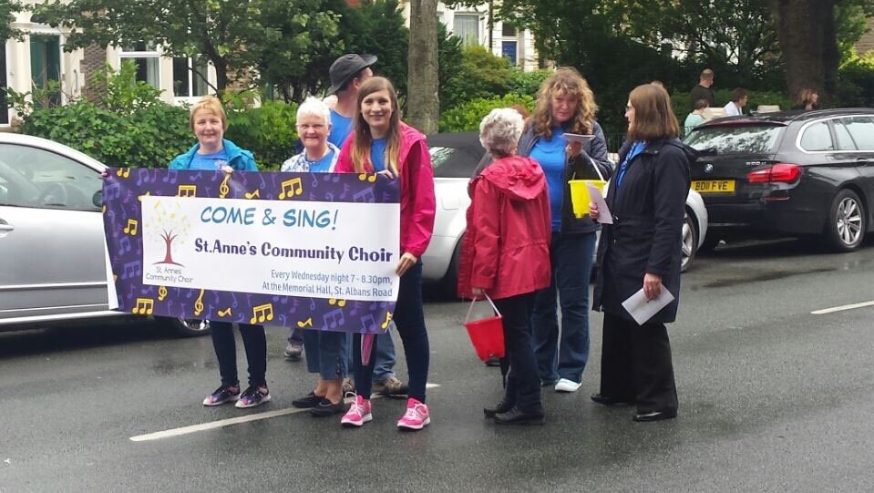Despite the rain we had a great time walking in the parade today! New members are always more than welcome 😃
