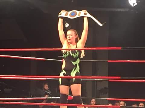 TheLadyLory's tweet photo. Pictures say more then words! @SammiBaynes #respect #Bellatrix20 #HardFight #unstoppable @BellatrixFW https://t.co/jRXzqL5gm0