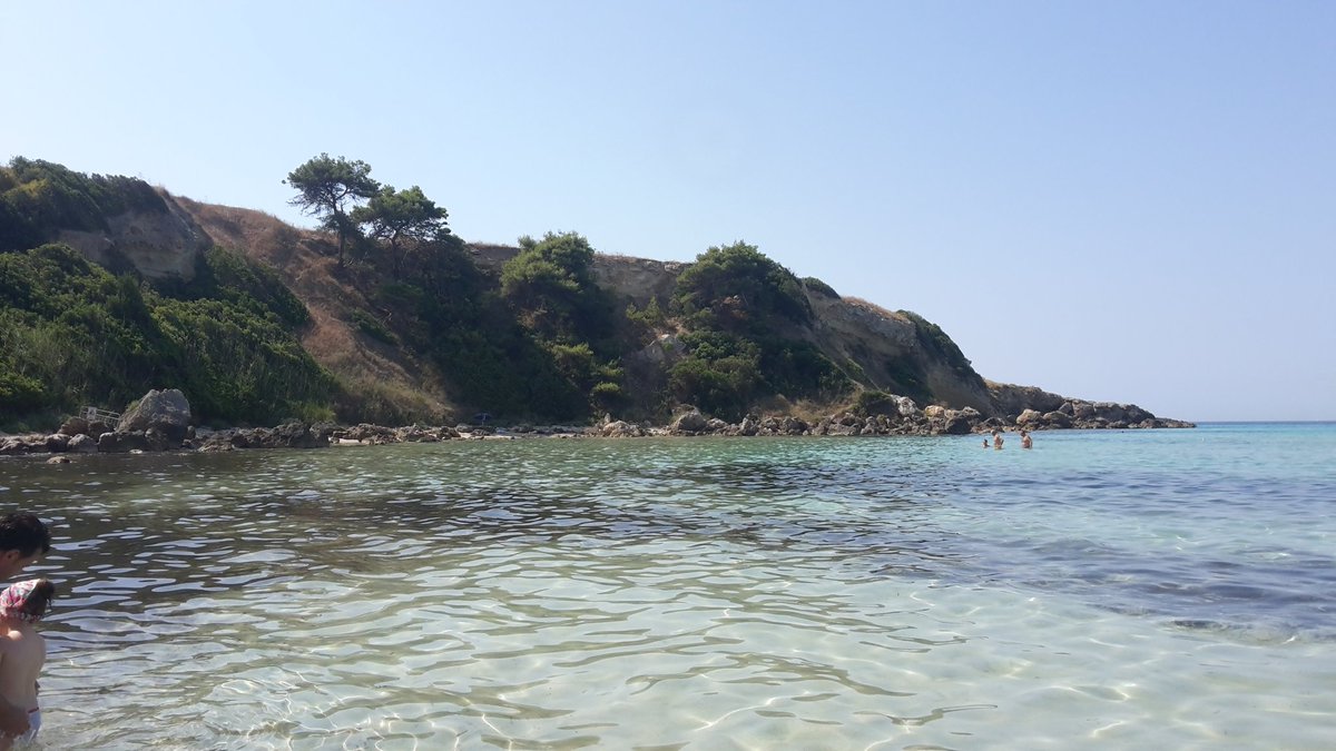 giordanascia's tweet photo. @mikasounds allora Mika che ne pensi del mare tarantino? https://t.co/zJuIAUrNSN