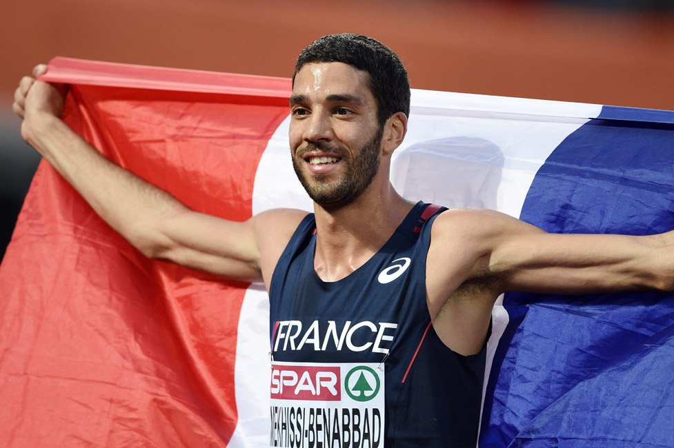 FFAthletisme's tweet photo. 📷 Les photos des Bleus aux #ECH2016 vendredi !
Matin : https://t.co/QTrOf2TZlh
Après-midi : https://t.co/wDeID2JJLz https://t.co/xHyJcatLkt