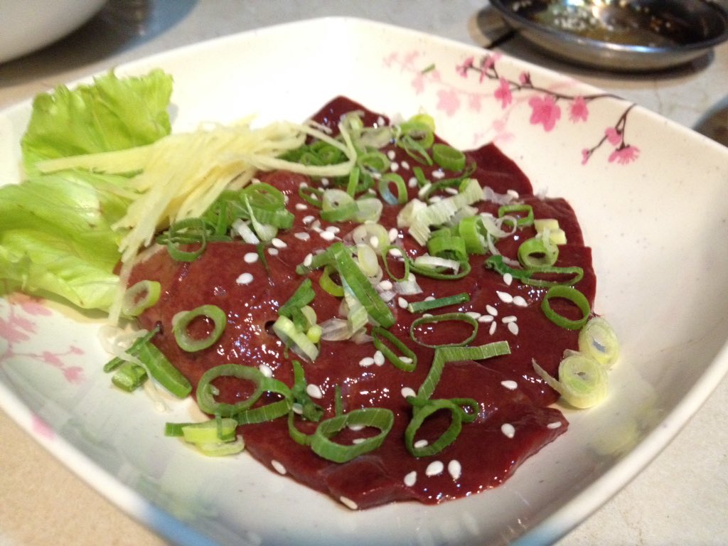 やっと来れた、焼き肉粋！日本じゃ食べれない？生レバーもユッケもセブなら格安で食べれちゃいますよー（＾_＾）