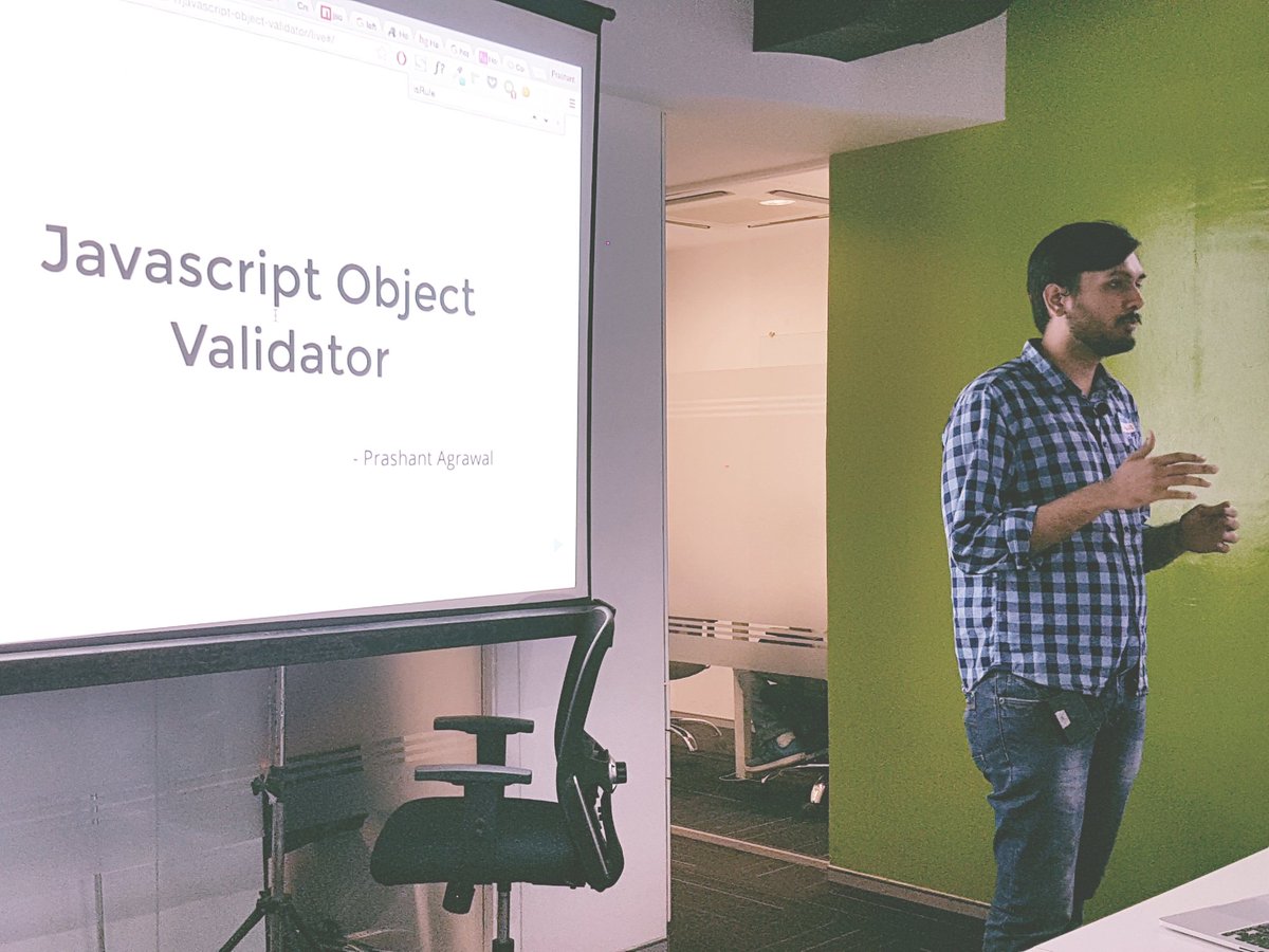 WebEngage's tweet image. Ending the #JavaScriptMeetup with the Flash Talk by our very own Prashant Agarwal