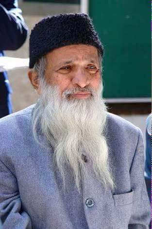 GrillSaint's tweet photo. Aj boht dukhi din he jese bapp duniya se chla gaya  he allah ne inko boht aala muqam deya he https://t.co/yGWRhrjJxA