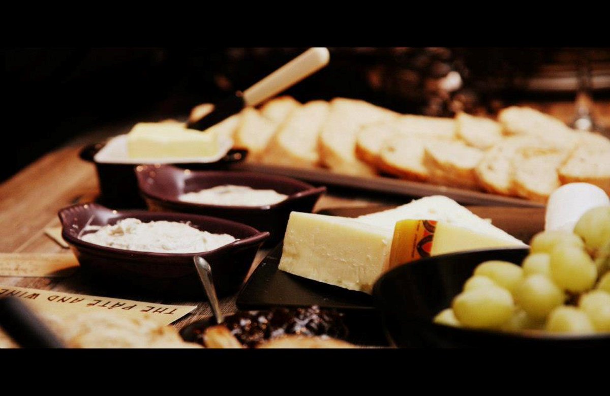 MadeinCheshire's tweet photo. Take the stress out of your party @Pate_Wine_Co simply #stressfree
https://t.co/UqYSbNptIU https://t.co/FrcZAzOLZq