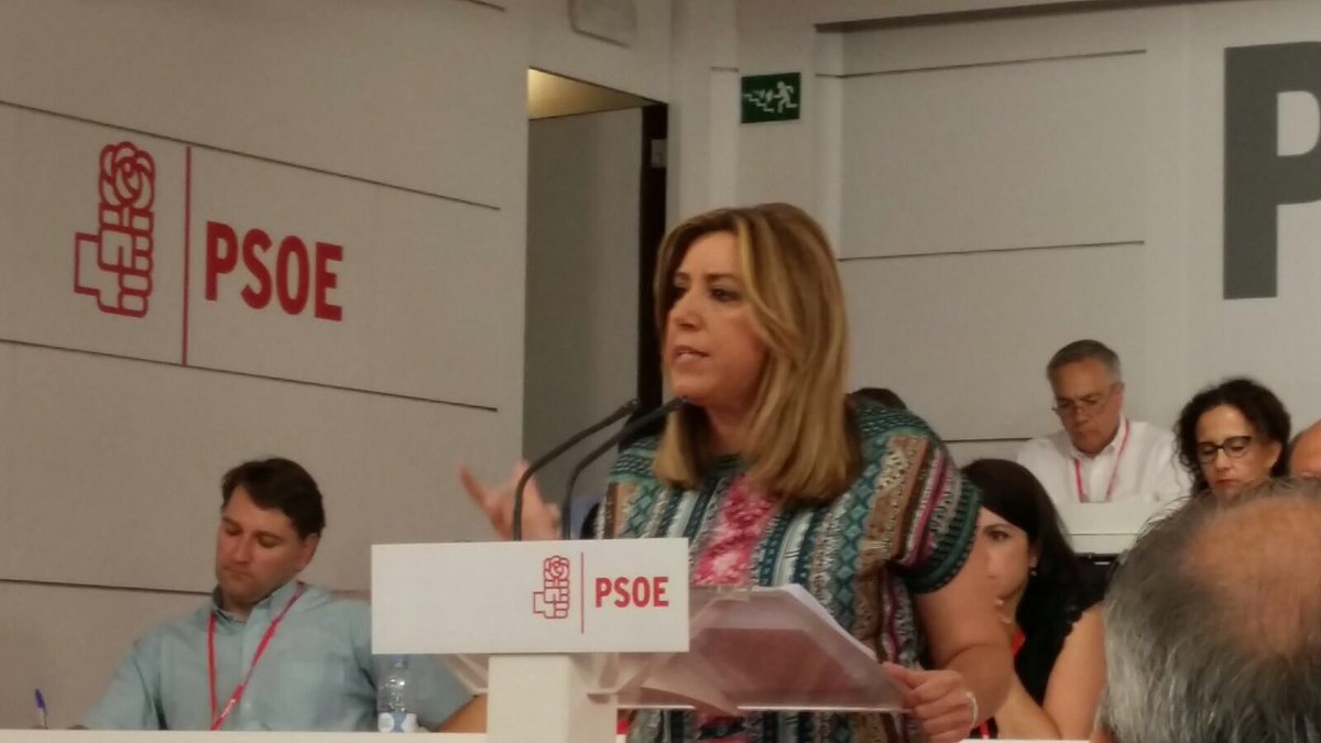 iperea's tweet photo. 'Que el @PSOE haga honor a su historia, que seamos capaces de llevar a sus militantes y a este país donde se merece' https://t.co/WZlgBjZWXY