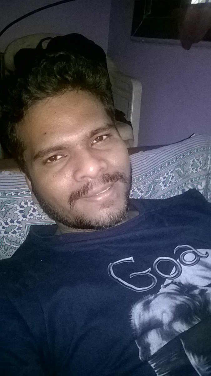 sagarjdhv's tweet photo. #bored as hell https://t.co/oVVlbQOlUl