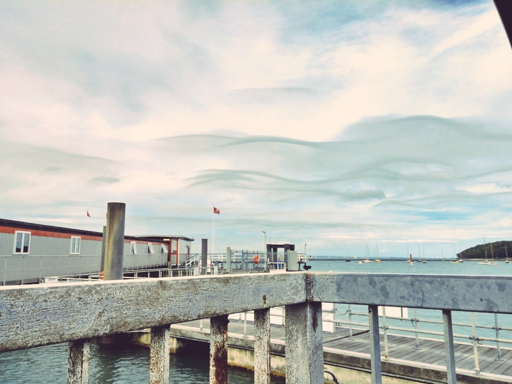 ThisIsSleepWell's tweet image. Clouds why u do this