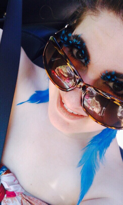 gizzelleakin's tweet photo. In honor of @oregoncfair weekend!! #featherlashes https://t.co/8EW8M02Sz2