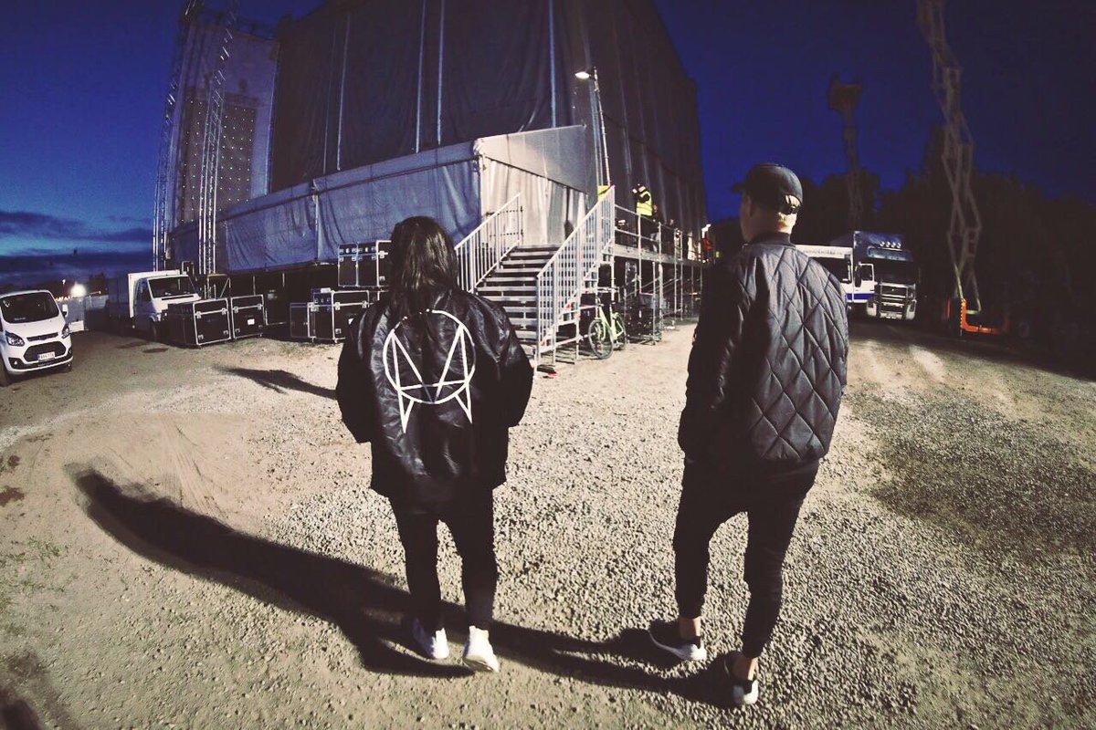 diplo's tweet photo. 🇫🇮 Finland 2016 Jack Ü https://t.co/Je955bvqqD
