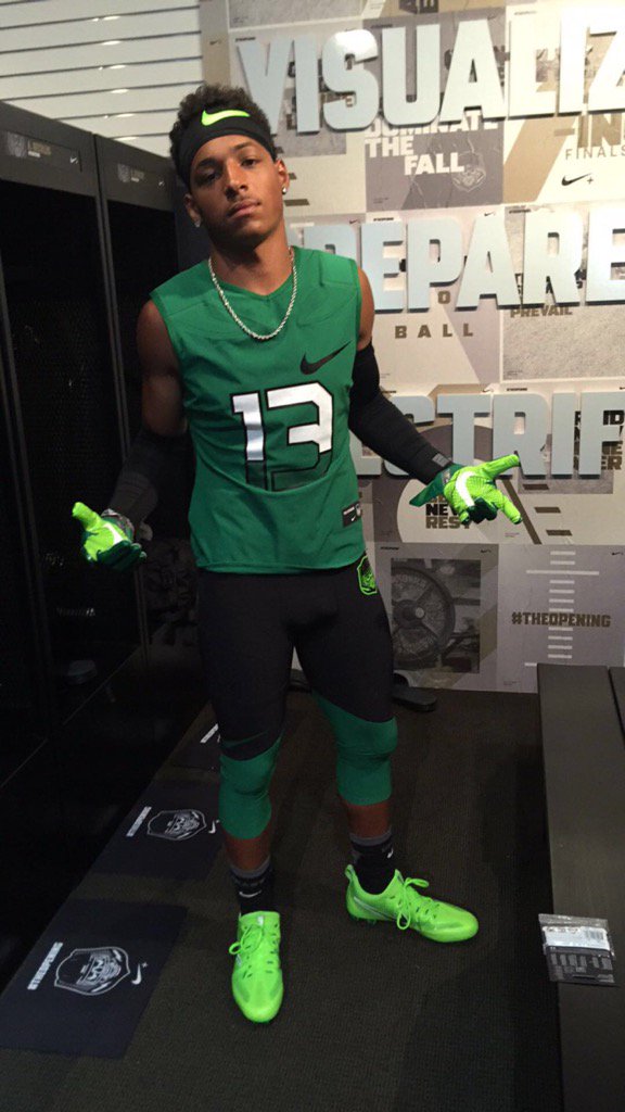 OfficialTylan2's tweet image. #Flyrush 🙌🏽🔥🏈