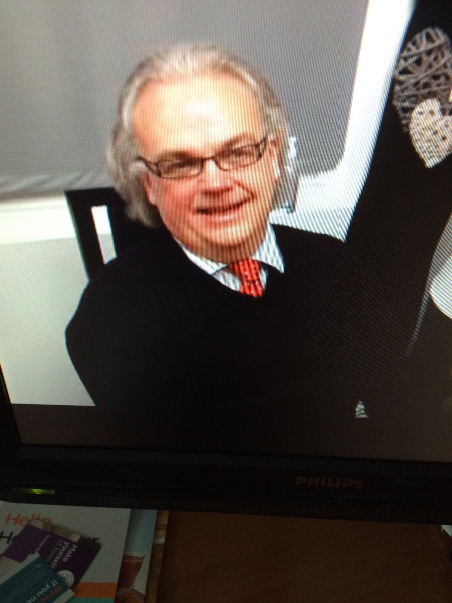 top_balcony's tweet photo. The Mosh money hasn't arrived yet...so Bill's  on Come Dine With Me #kenwrong https://t.co/2IAdgAKzlg
