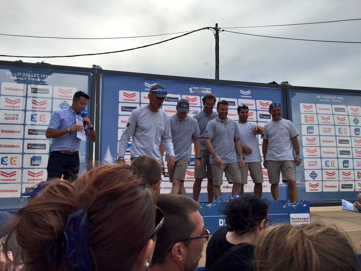 .@FenetreaCardina sur scène ! #TourVoile