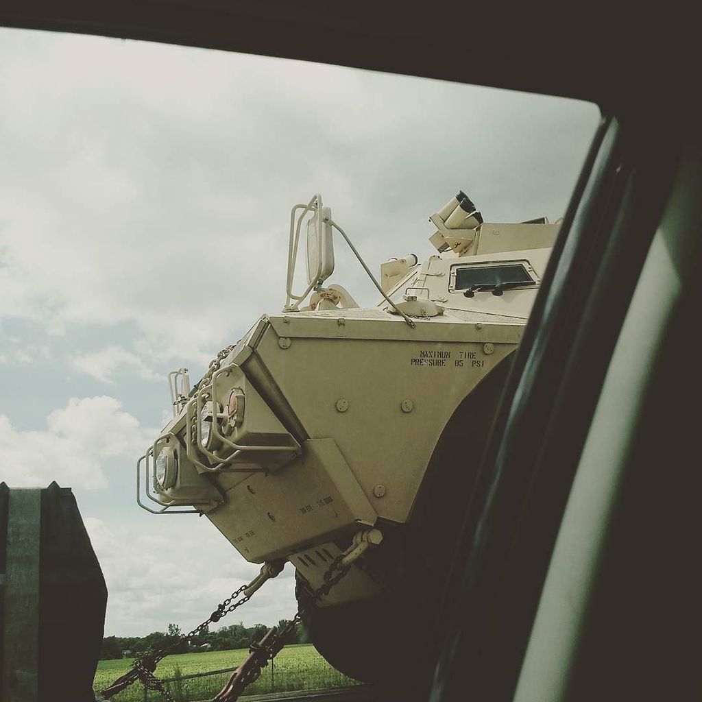 andrewvertic's tweet photo. Just passed an APC on the way to Ohio. https://t.co/M4cQQmpDiX https://t.co/jqaYAyanDC