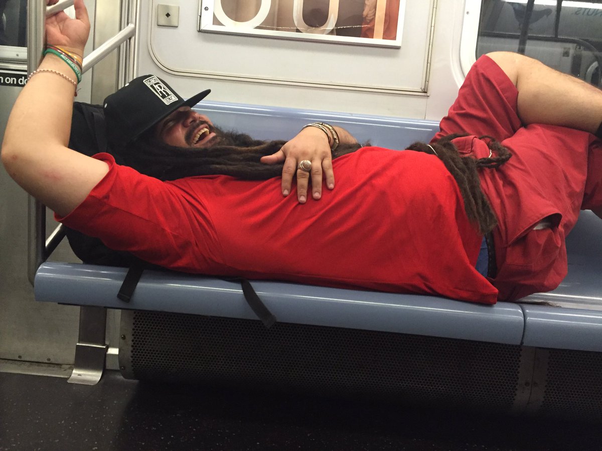 JeanPierreNYC's tweet photo. Sometimes laughing is the best medicine @THEREALRAWRAW #WeAreVeryNicePeople #SubliminalFrequencies #NYC #7train https://t.co/F7YYt7AFJk