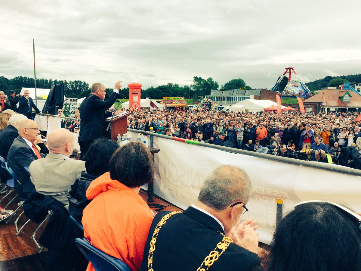 julie4north's tweet photo. @Tim_Roache @GMB_union with a strong call for united opposition to take the fight to the Tories #DurhamMinersGala https://t.co/3KDfqSZmUR