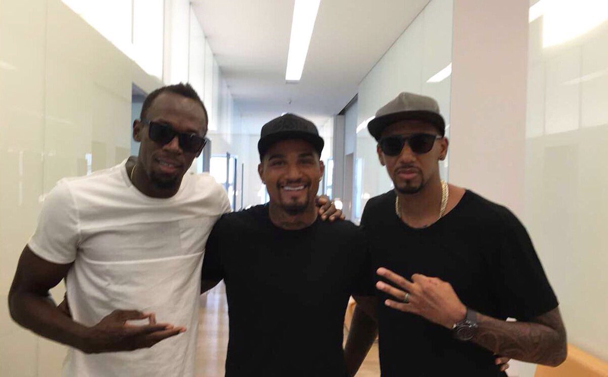 JeromeBoateng's tweet photo. Big up @usainbolt 🇯🇲 👌
Good luck in #Rio 🏃🏾💨💨💨💨 #Legend @KPBofficial https://t.co/UFHSe70vrh