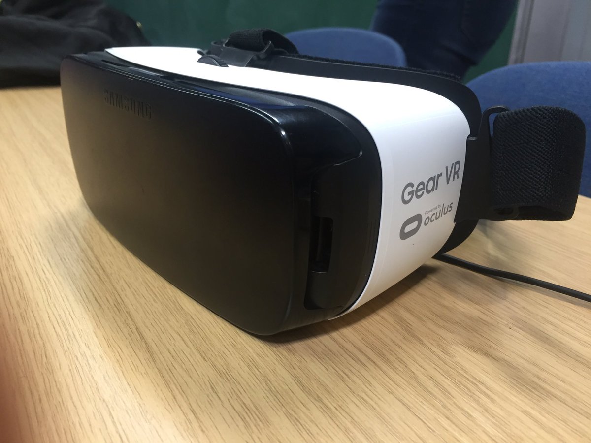 galleonstudios's tweet photo. Changing the perspective on filming making #satvrschool #vr #360video https://t.co/g1AVfJ4KYR