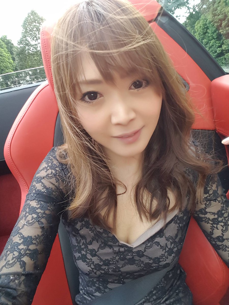 与沢 翼 Tsubasa Yozawa ラストナイトはお気に入りの鮨をいただいてきます 引っ越し作業で集めた麻美の２年分の画像を貼りました 笑 付き合って２年７か月 男は結婚する女で人生の半分が決まると思うという話 T Co Tfkkboi3nl