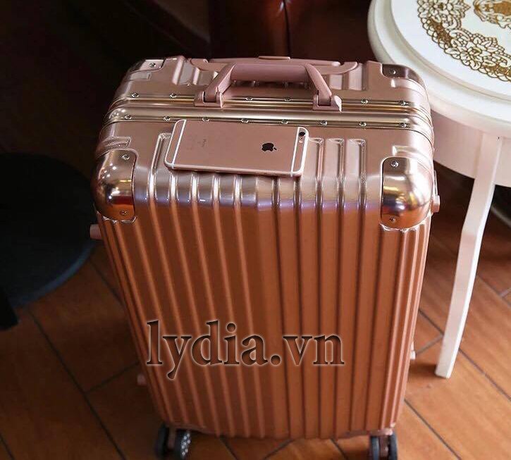 valikeolydia's tweet photo. vali kéo du lịch truy cập Lydia https://t.co/Tc6GmCF0Q9 hoặc https://t.co/YhwPjGkc7x
#vali #valikeo #luggage https://t.co/mMyjLlrksI