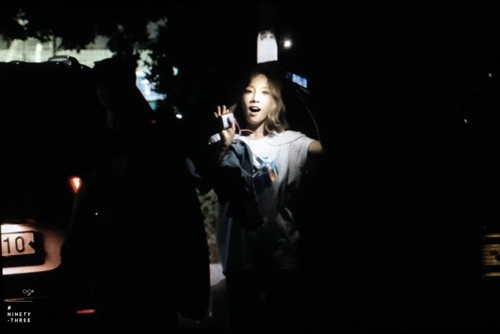 [PIC][09/10-07-2016]Hình ảnh mới nhất từ 2 đêm SOLO Concert đầu tiên - "BUTTERFLY KISS" của TaeYeon  Cm7IC5NUcAIbggC