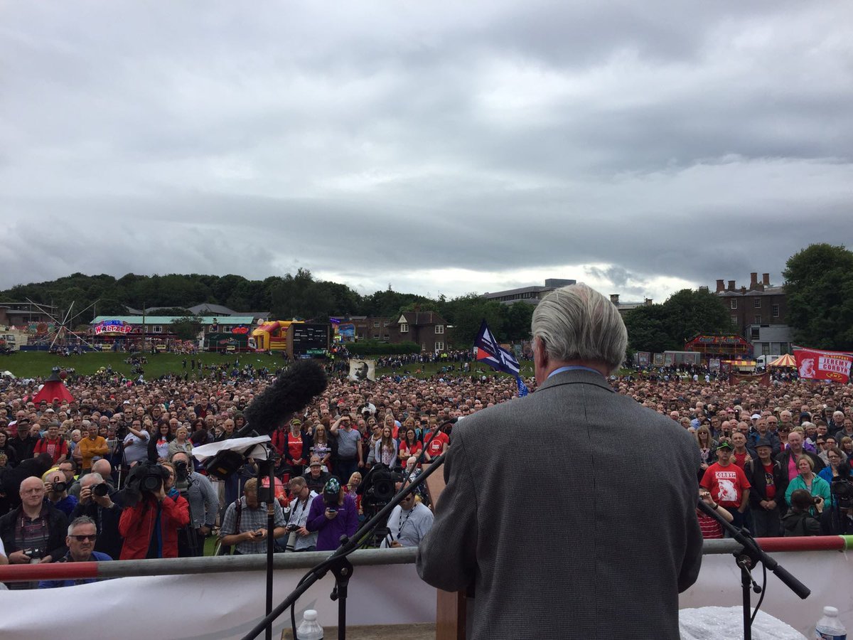 jeremycorbyn's tweet image. "I’ve been addressing Durham Miners' Gala since 1978...it inspires me" says Dennis Skinner #BigMeeting2016