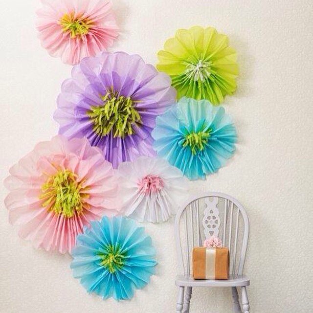 justaddadress's tweet photo. #Wedding #BrideToBe #weddingdecorations #weddingdecor #diywedding #weddingbackdrop #weddingchair #paperflowers https://t.co/pE8FARI9Hf