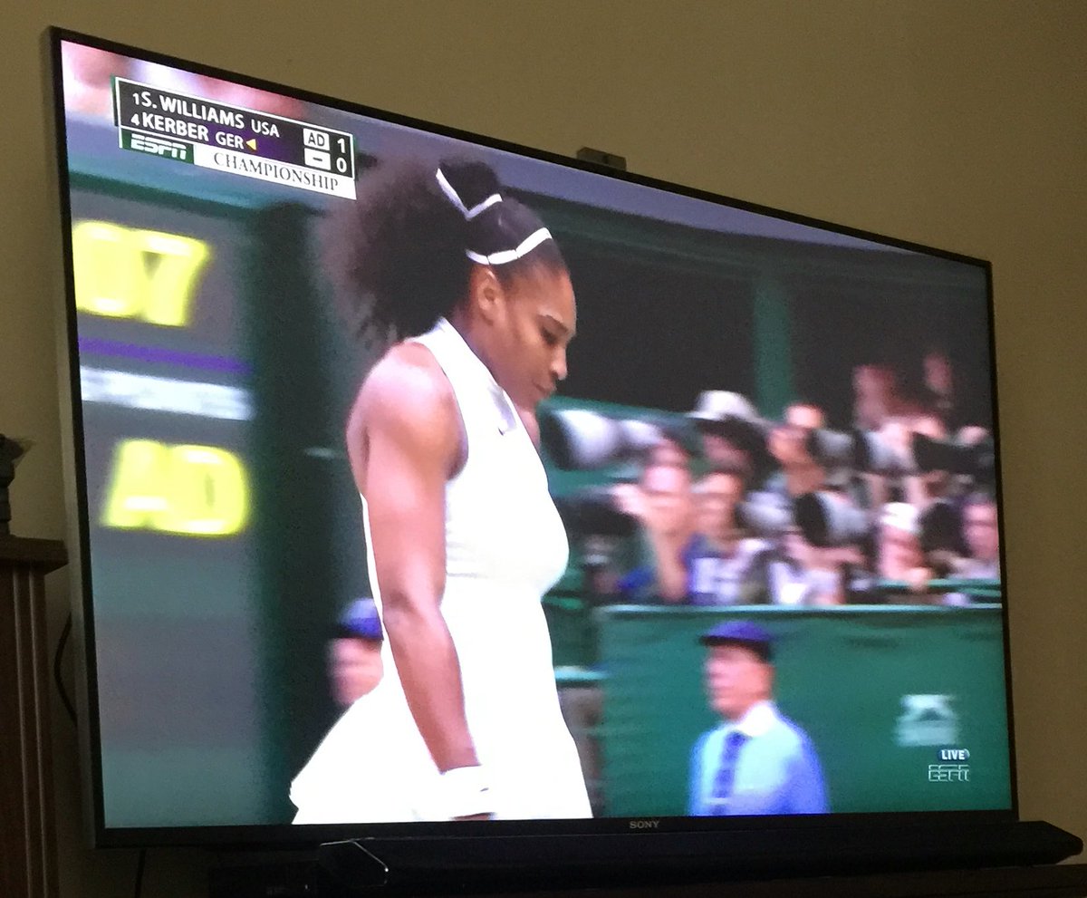 KlearVue_59's tweet photo. @serenawilliams in HD 😍😍 #WimbledonFinals #Wimbledon2016 #ChaseFor22 #teamserena 🙌🏽 https://t.co/GcRwLUn3Zw