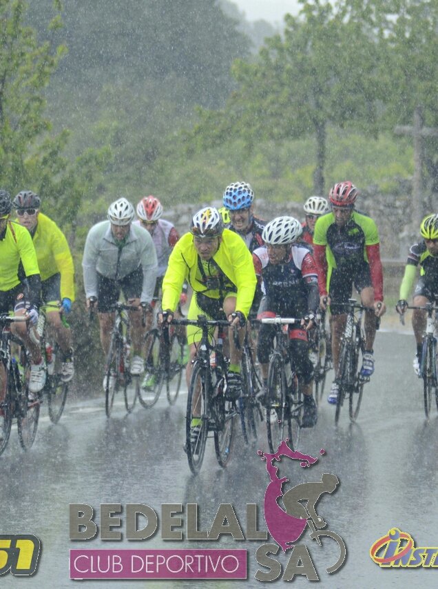 FernandoReoyo's tweet photo. 1imagen vale + q mil plabras.1 año encima de la bici y me ha dado más alegrías q cualquier dporte n 27años.#TourTVE https://t.co/OP7pEK1uBO