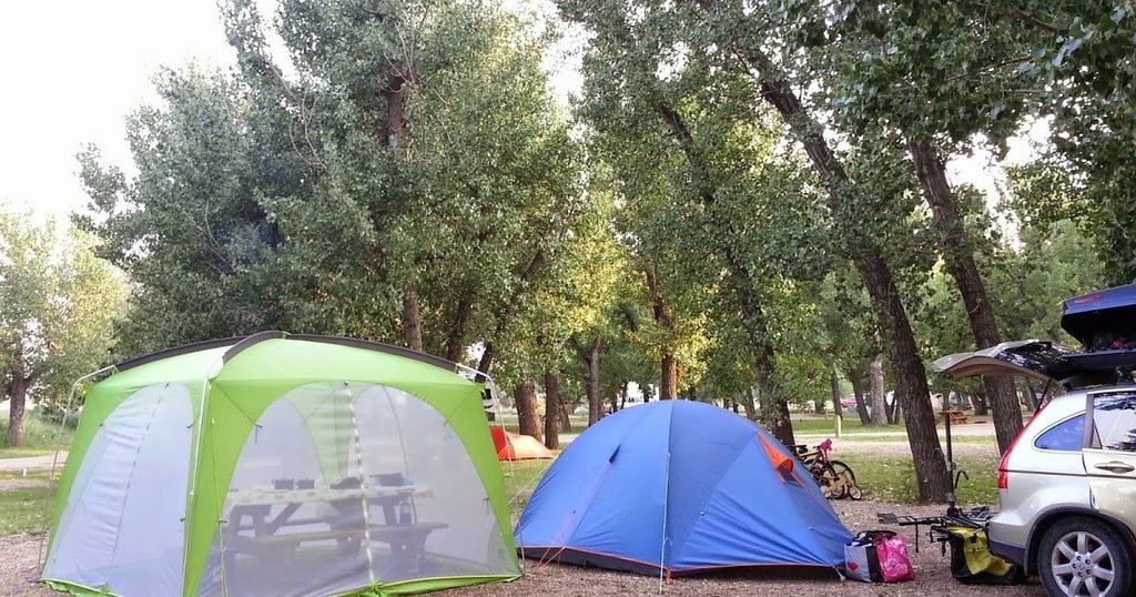 playoutsidegal's tweet image. Everything you need for an amazing family #camping trip! Did I forget anything? #packlist … ift.tt/1TFL4lR