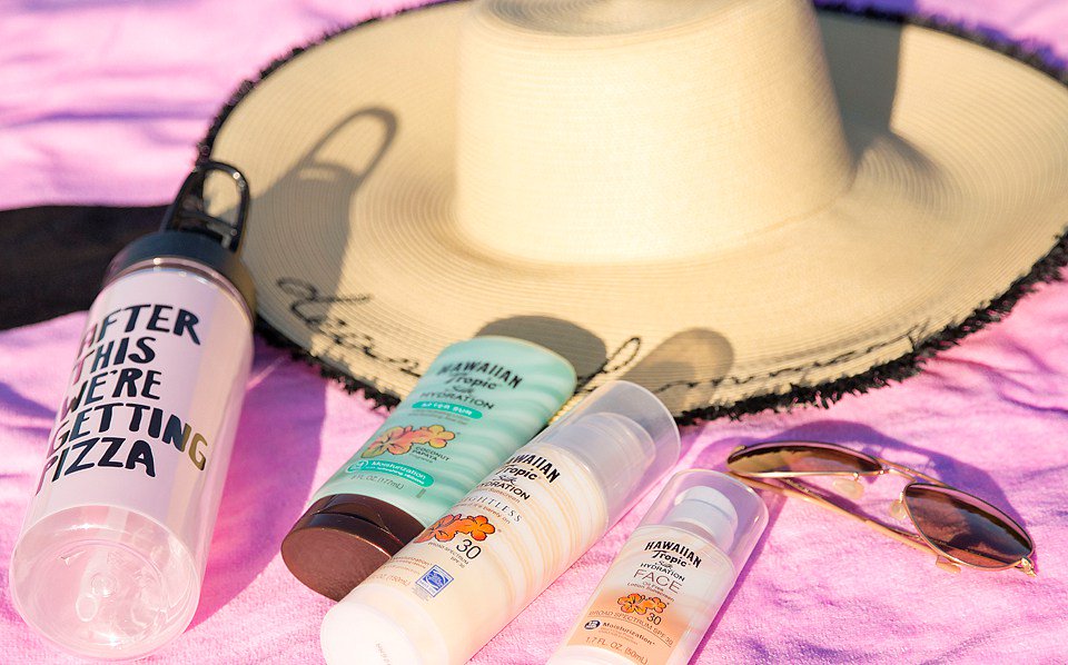 BodyByAshleyFL's tweet image. Summer Skin Care Tips; My Pale Babes makeupbeautyash.wordpress.com/2016/07/09/sum…