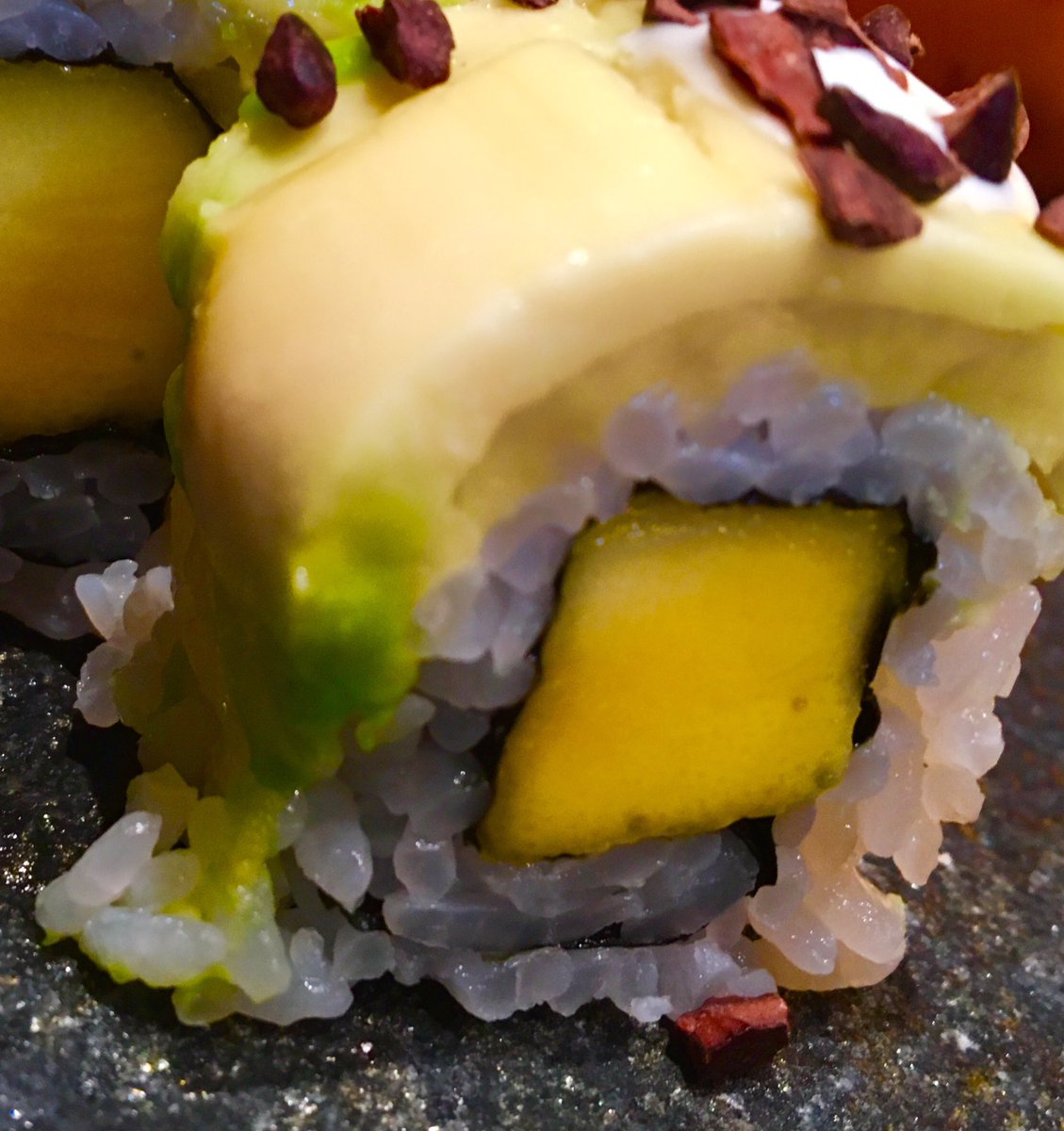 JCCapel's tweet photo. #MicroCriticCapel #BarraJapoAmazónica Fiel a su estilo: pescados y mariscos + frutas. Muy seguro Chef Massa P7 https://t.co/1qJPSFw3zE