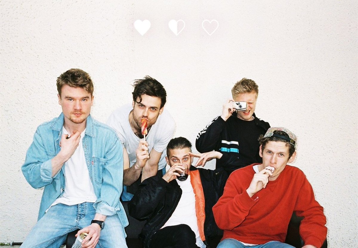 Check out our updated What's New? playlists!

soundcloud.com/cometobrazzill…

open.spotify.com/user/112544611…