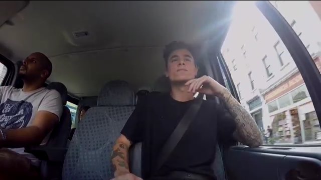 KianLawleyTeam's tweet image. FUCK. ME. UP.

btw, have you voted today?
tweet:
My #TeenChoice vote for #ChoiceYouTuber is @KianLawley