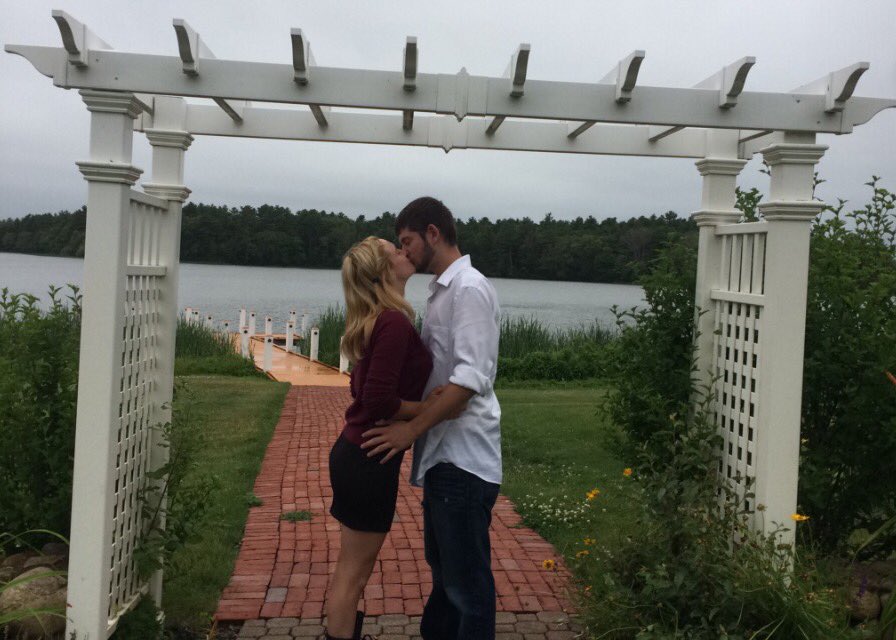 devanlewis28's tweet photo. Starting a new chapter in our lives today, moving to Maine. 💙😘 @JohnWatt134 https://t.co/Cc7SxHCQM8