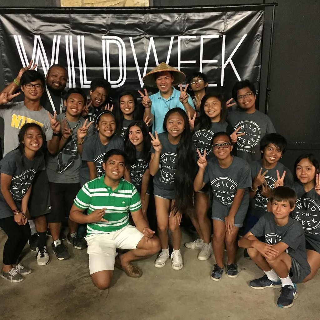 thectspot's tweet photo. Family time at #WildWeek2016 #ImAsian https://t.co/I3UhoEKkj0 https://t.co/5UlPtbv6xt