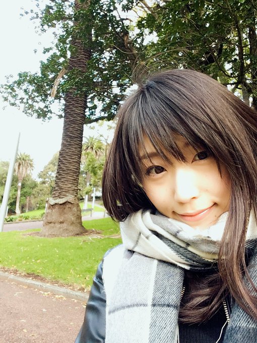 おはようございます。こちらは今朝の9時。シティの公園で散歩中。 https://t.co/6fmZ6NFhUF<a href="/tag/%E3%82%B0%E3%83%A9%E3%83%89%E3%83%AB%E8%87%AA%E7%94%BB%E6%92%AE%E3%82%8A%E9%83%A8"class="tags"><span>#グラドル自画撮り部</span></a>