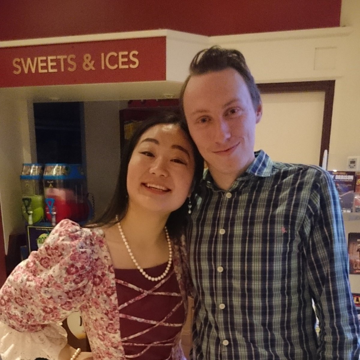KingofStruts's tweet photo. Me &amp; @LiLiSopranoSing after show last night in Crewe. Fab show LiLi particularly 💚madame butterfly #nightinvenice https://t.co/TViFYo49cq