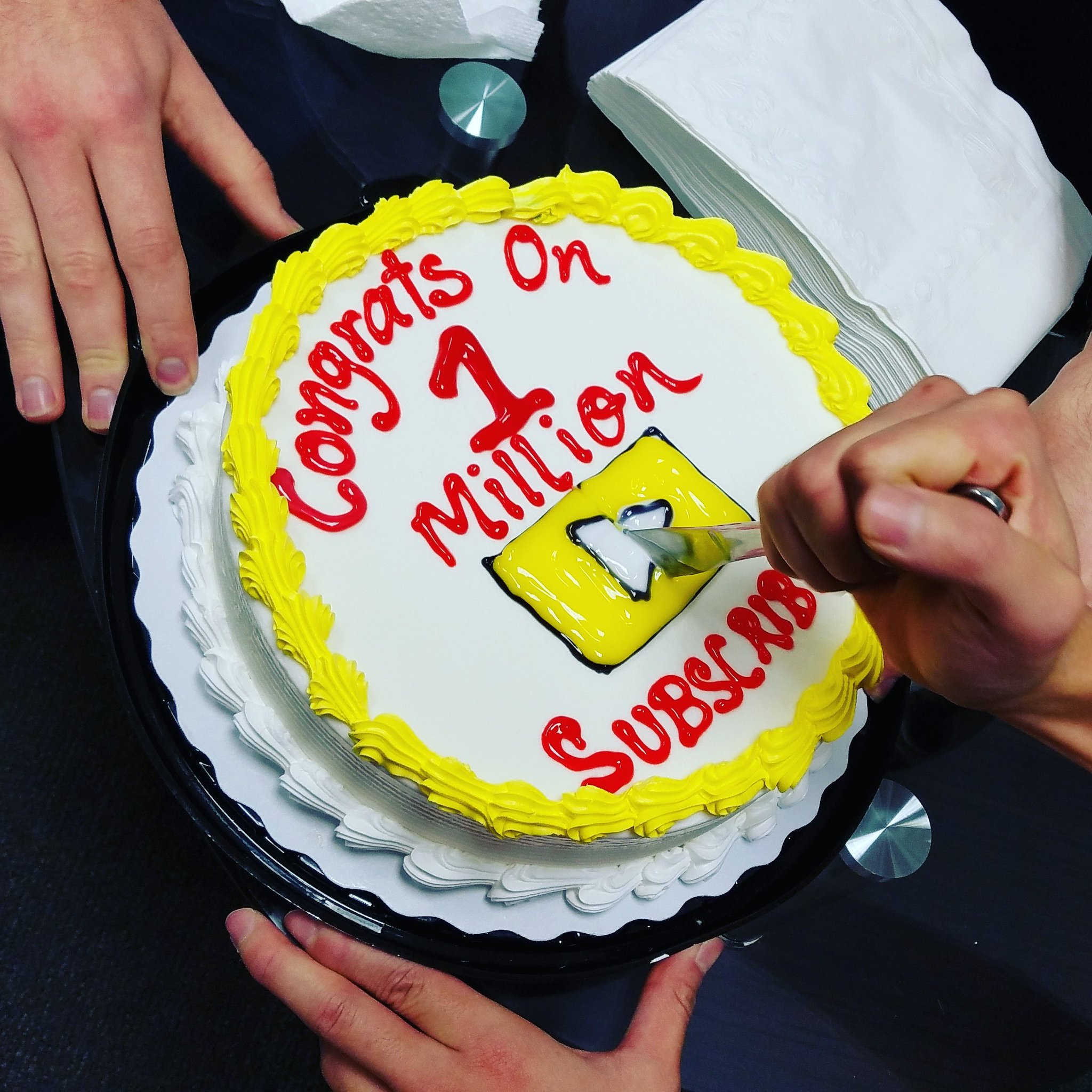 Linus Tech Tips on Twitter: