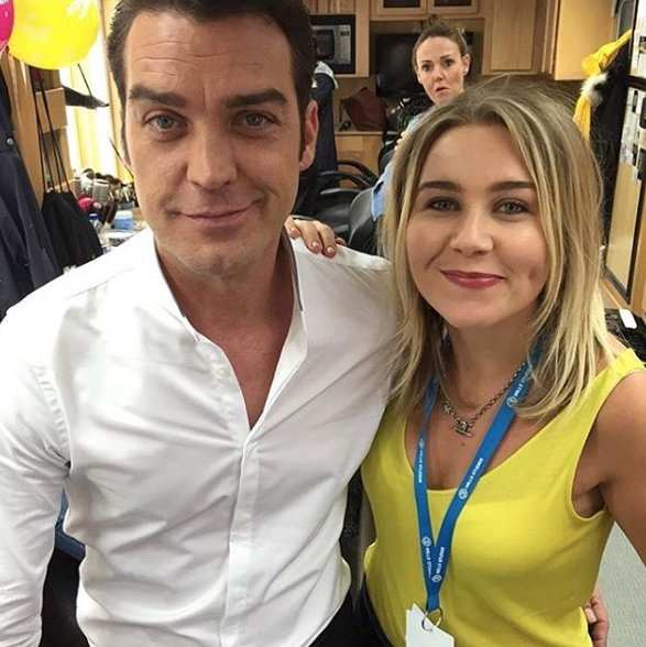 TheRoyalsTV's tweet photo. Thanks for taking care of our king! #TheRoyals @JakeMaskall https://t.co/uTfHJSk5DA