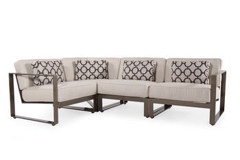 mathis_ronn's tweet photo. Get ready for summer nights. #outdoorsfurniture #outdoors #sectional #sunbrella https://t.co/H8hW3TdGhh