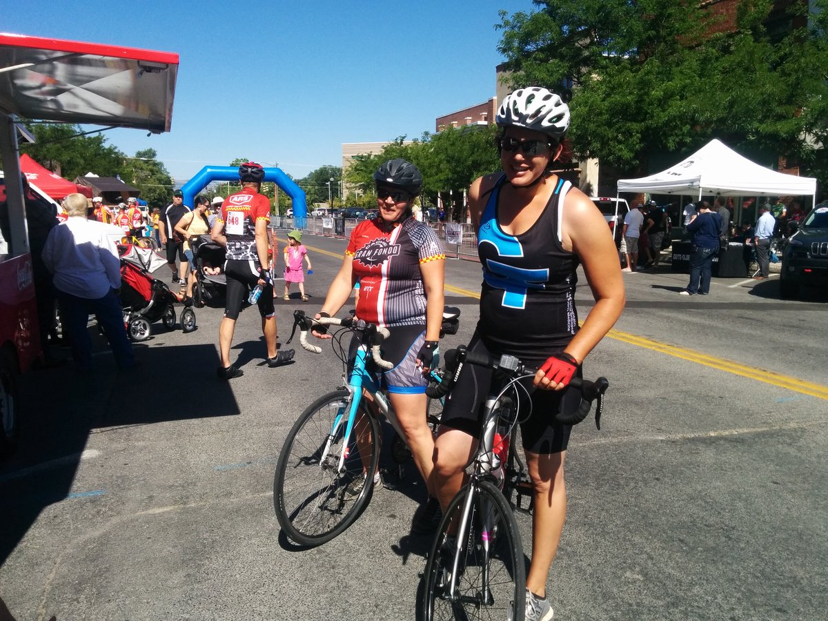 kerrybringhurst's tweet photo. Tessa and Margie of the @utahpublicradio  #CacheGranFondo team. Amazing! https://t.co/bzE458lBAz