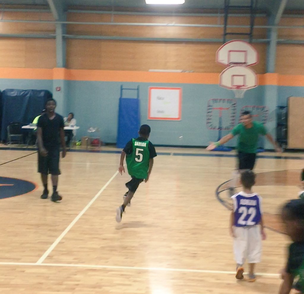 OohhKay's tweet photo. 1st game/1st dub  😅🙌🏾🏀 #HisTeamWasHoopin #25ThoughtHeCouldGuardHim #NotTodayKid #iWasLive #MVP https://t.co/TX0J12Pq69