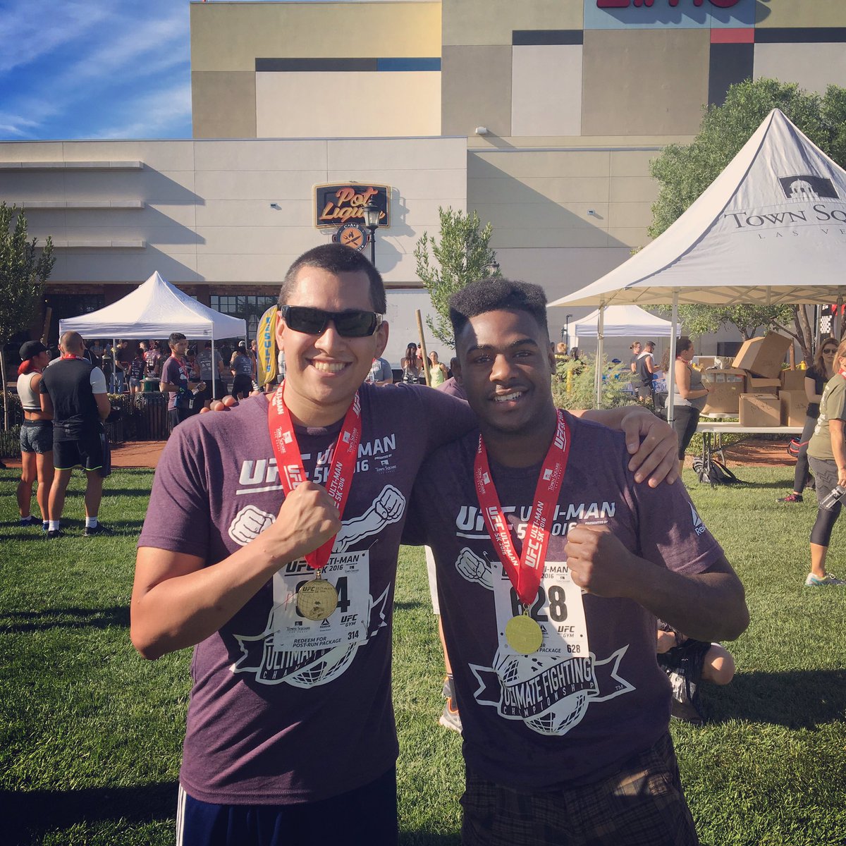 robertom921's tweet image. Survived the Ulti-Man 5k! #TeamFunkmaster @UFCFightWeek @FunkMaster_UFC