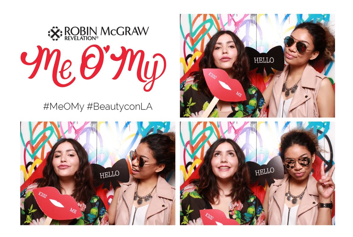 duhhangge's tweet photo. Thank you for stopping by the #MeOMy by @Robin_McGraw Revelation booth at @beautycon LA! xoxo #beautyconLA https://t.co/69uJWMX7iB