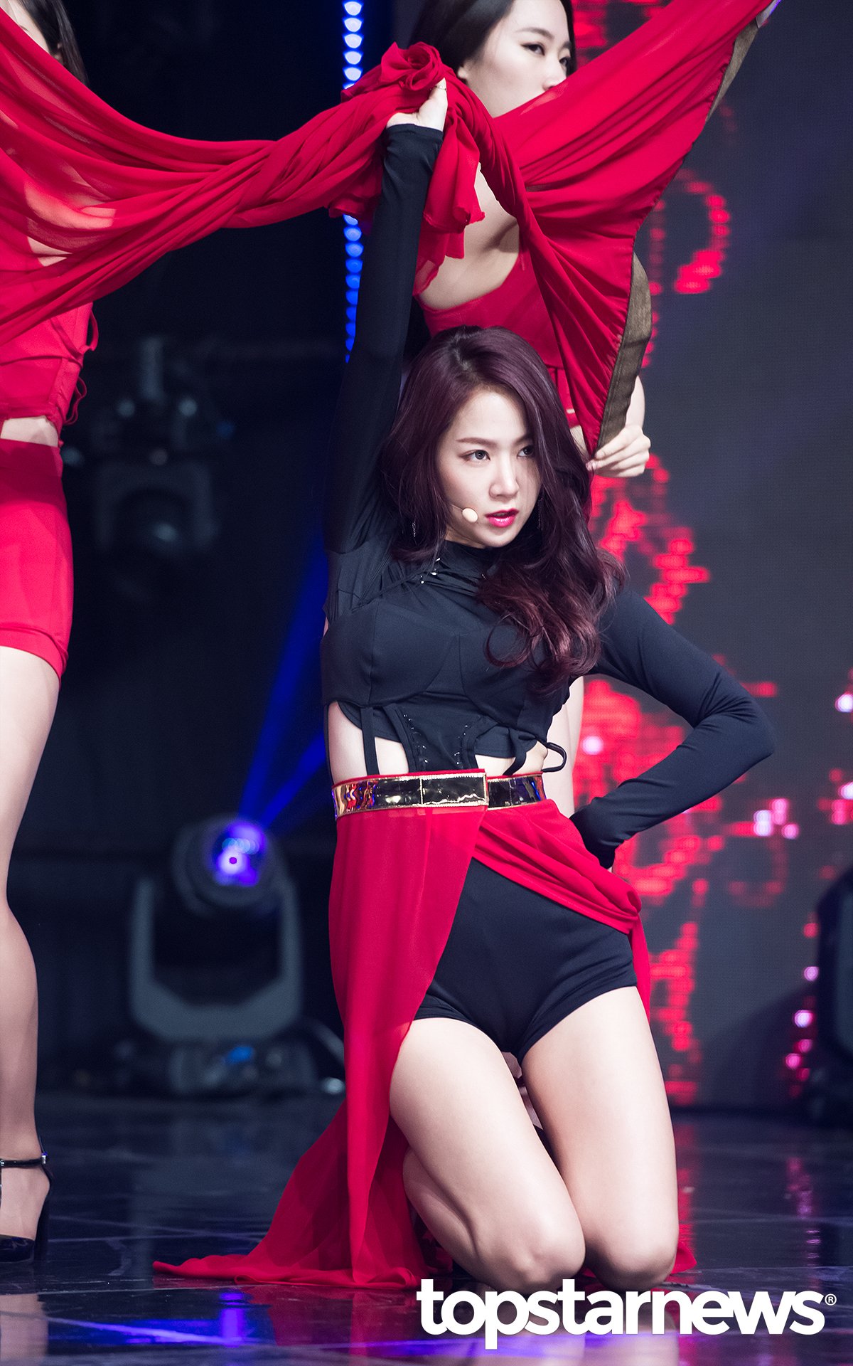 SoyouDailyUpdates on Twitter: "[PICS] 160708 #SISTAR #SOYOU @ Simply