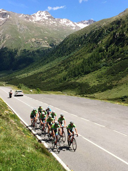 Our latest video is out!  #Livigno and the #PassodelStelvio
youtube.com/watch?v=A1MhOC…